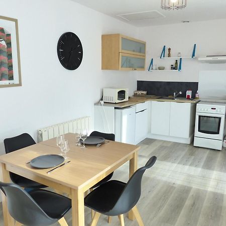 La Petite Maison Tahet, 2 Pers Avec Terrasse Basse-Indre Εξωτερικό φωτογραφία
