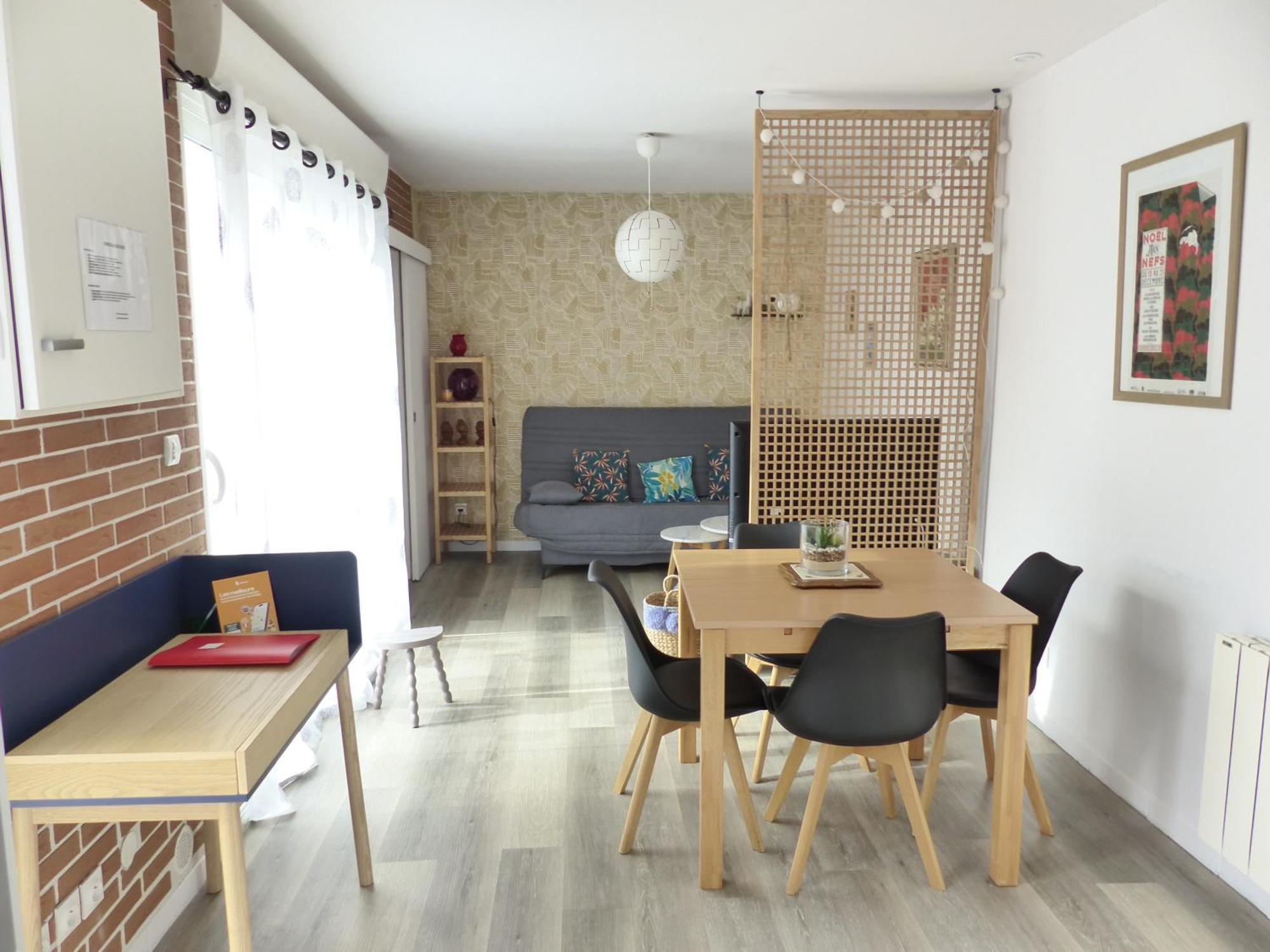 La Petite Maison Tahet, 2 Pers Avec Terrasse Basse-Indre Εξωτερικό φωτογραφία