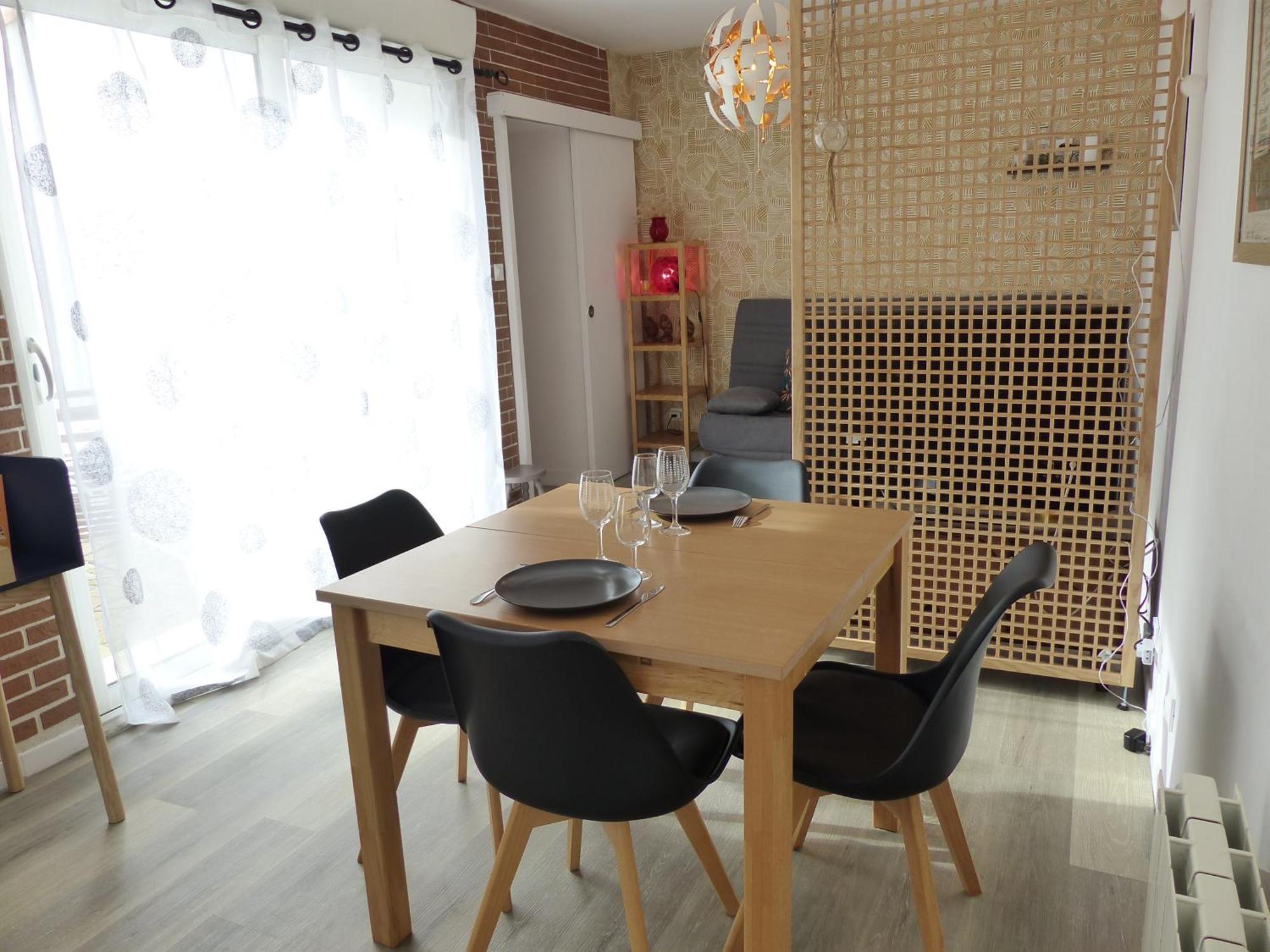 La Petite Maison Tahet, 2 Pers Avec Terrasse Basse-Indre Εξωτερικό φωτογραφία